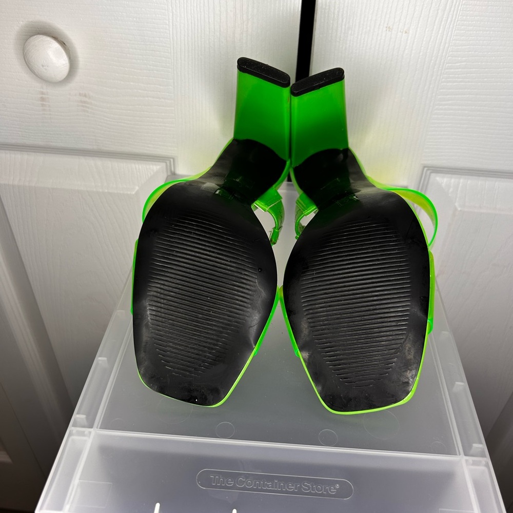 ASOS Neon Shoes - Picture 3 of 4